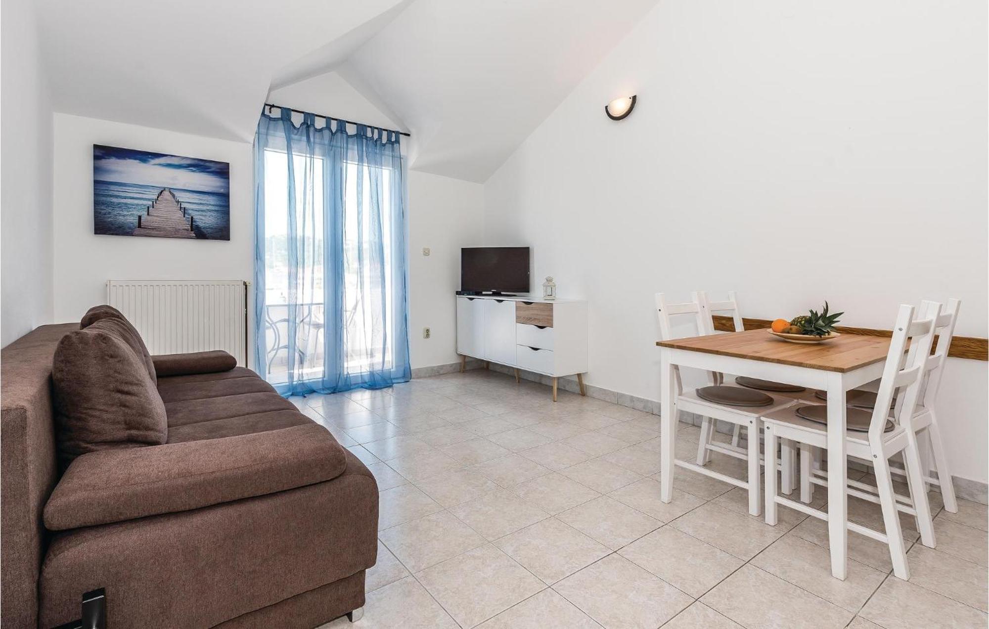 Awesome Apartment In Jezera With Kitchen Exterior photo